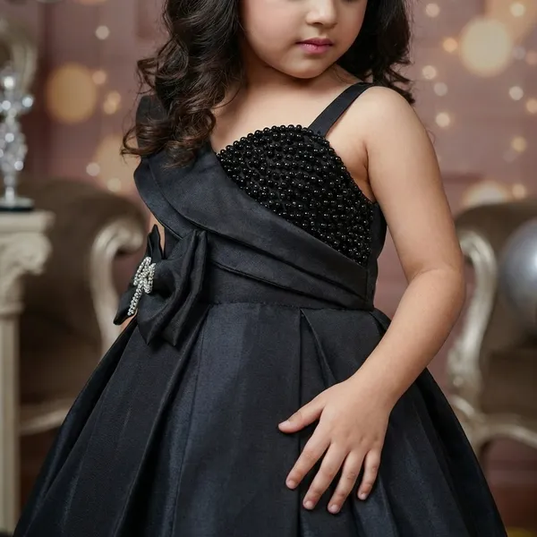 Black_Cotton_Blend_Dress_For_Girls