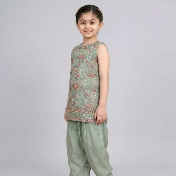 Green_Cotton_Kurta_Set_For_Girls