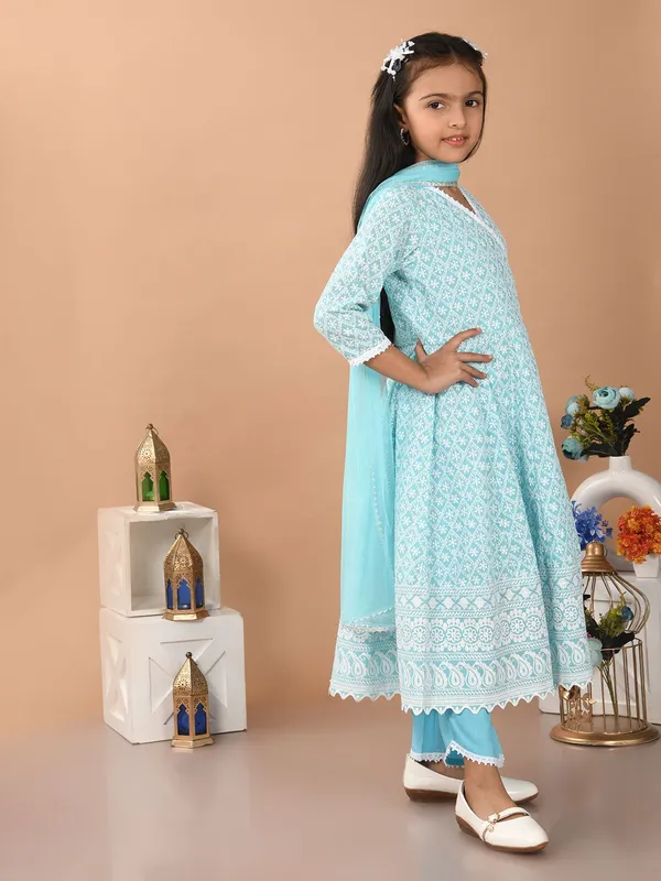 Blue_Girls_Festive_And_Party_Kurta_And_Pyjama_Set