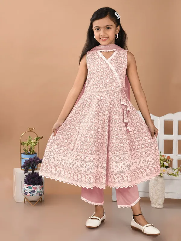 Pink_Girls_Casual_Kurta_Pyjama_And_Dupatta_Set