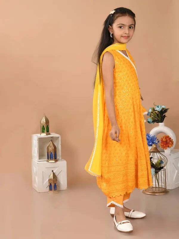 Yellow_Girls_Casual_Kurta_Pyjama_And_Dupatta_Set