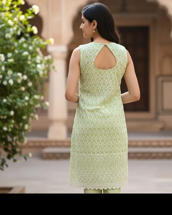 Light_Green_Girls_Casual_Kurta_And_Leggings_Set