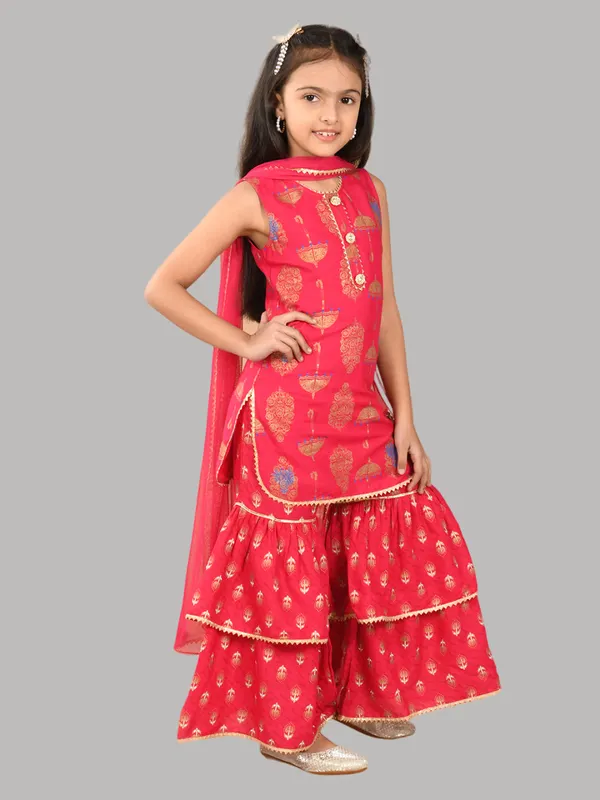 Lalti_Fashion_Kids_Special_Rayon_Suit_Sharara_Set_with_Umbrella_design_dress