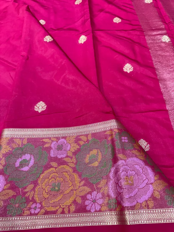 Red_Mashru_Silk_Saree_For_Woman