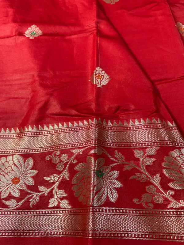 Red_Viscose_Mango_Silk_Saree_For_Woman