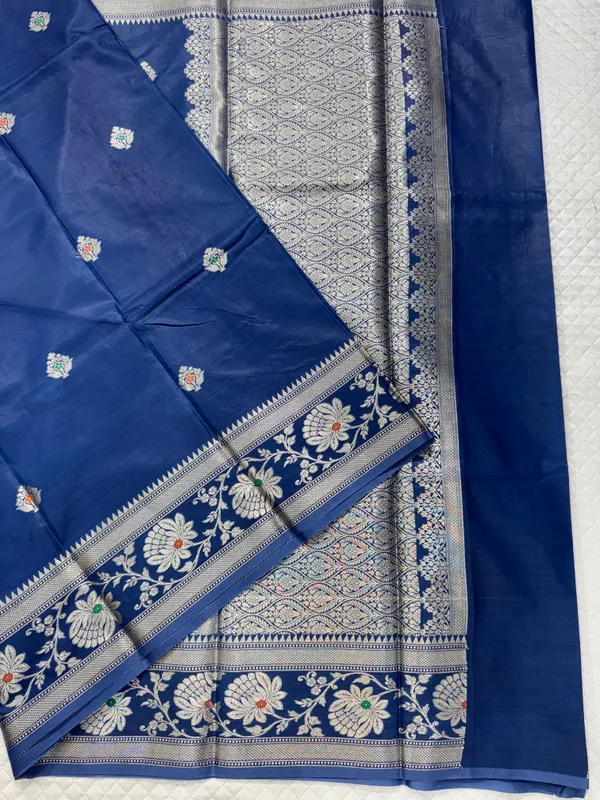Blue_Viscose_Mango_Silk_Saree_For_Woman