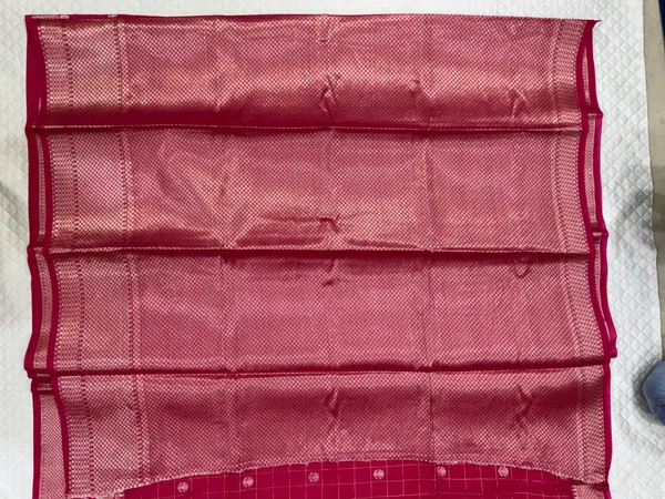Pink_Raw_Mango_Silk_Saree_For_Woman