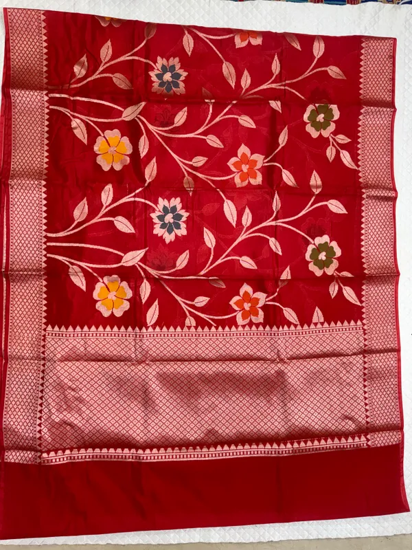 Red_Viscose_Mango_Silk_Saree_For_Woman