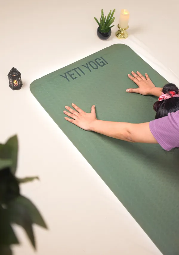 Yeti_Yogi_Tpe_Yoga_Mat_Army_Green_6Mm_8Mm_Anti_Slip_Premium_Support_8Mm