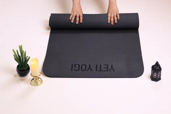 Yeti_Yogi_Tpe_Yoga_Mat_Black_6Mm_Premium_Anti_Slip_Workout_Mat
