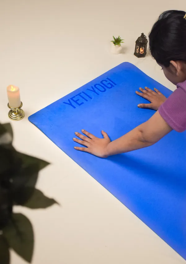 Yeti_Yogi_Tpe_Yoga_Mat_Blue_6Mm_8Mm_Anti_Slip_Comfort_Grip_6Mm