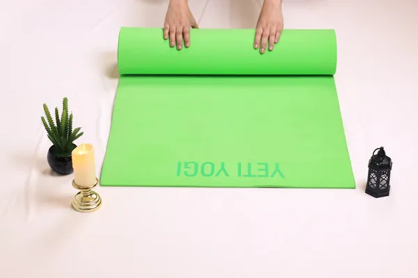 Yeti_Yogi_Eva_Yoga_Mat_6Ft_X_2Ft_Anti_Slip_Lightweight_Workout_Mat_(4Mm/6Mm)_Green