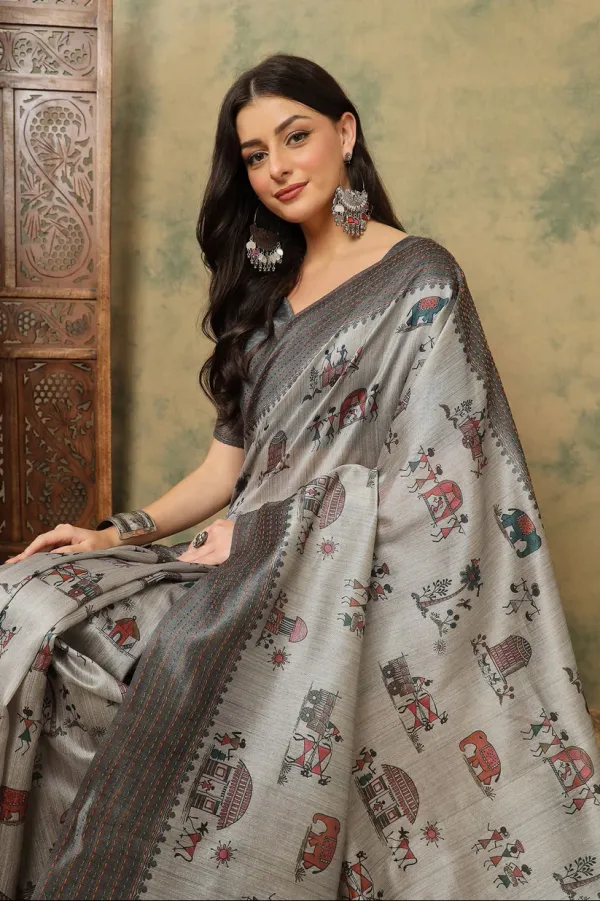 Silver_Cotton_Silk_Warli_Print_Saree_With_Kantha_Embroidery_Border_|__Soft_&_Elegant_Look_944003