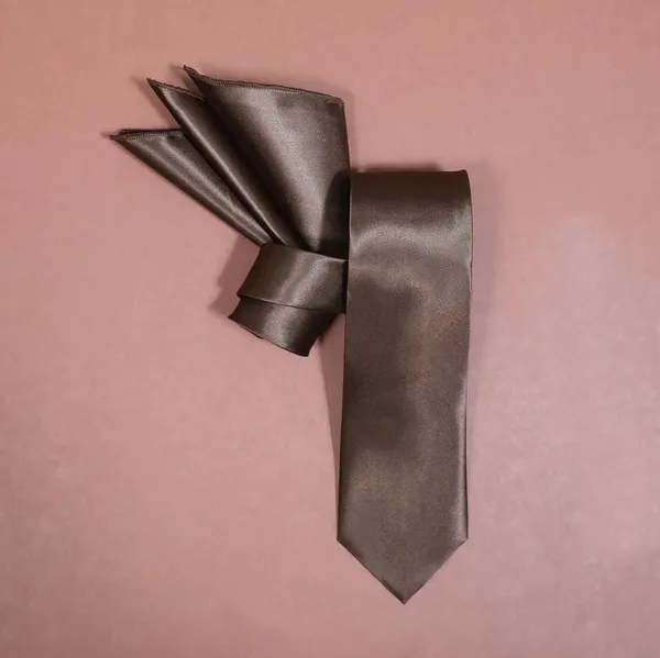 Krawatte_Imperial_Satin_Necktie_&_Pocket_Square_Set