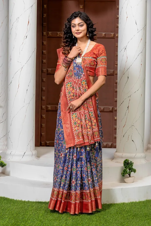 Royal_Heritage_Patola_Print_Kanjivaram_Silk_Saree_With_Rich_Jacquard_Border