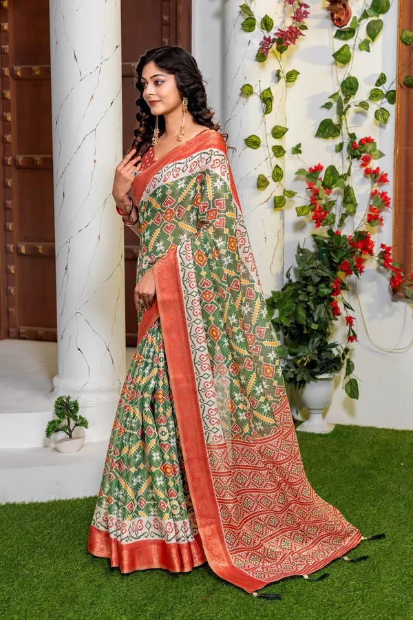 Royal_Heart_Heritage_Patola_Print_Kanjivaram_Silk_Saree_With_Rich_Jacquard_Border