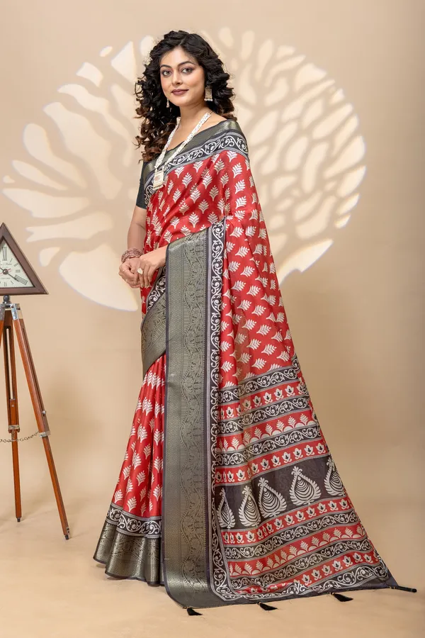 Premium_Moss_Silk_Traditional_Motif_Digital_Print_Saree