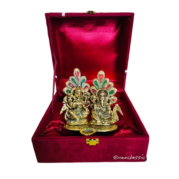 NEO_CLASSIC_Laxmi_Ganesh_Idol_with_Peacock_&_Diya_|_Decorative_Metal_God_Statue_for_Home_Temple,_Diwali_Decoration_&_Religious_Gifting