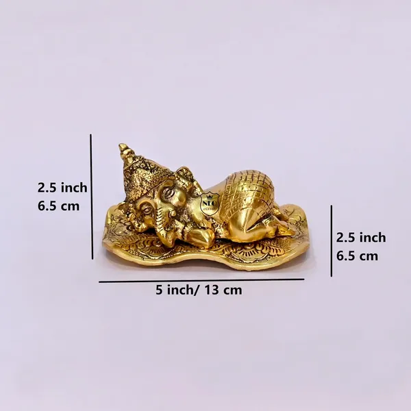 Ganesh_Sleeping_I_Baby_Ganesh_I_Resting_Ganesh_Lord_Ganesha_Ganesh_Ganpati_Idol_With_Beautiful_Velvet_Box_Packing_Valvate_Box_Pack