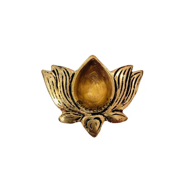 Brass_Diya_Lotus_Kamal_Deepak_2_Brass_Finish_Pooja_Diya_For_Diwali_Temple_Home_Decor_Handcrafted_Festival_Gift_Item_Set_Of_4pc