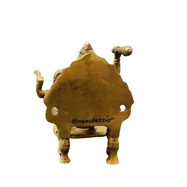 NEO_CLASSIC_Baglamukhi_Mata_Brass_Idol_|_Sitting_Bagla_Mukhi_Maa_Murti_for_Home_Temple,_Office_&_Pooja_Room_|_Handcrafted_Brass_Religious_Statue_|_Height_4.5_Inch