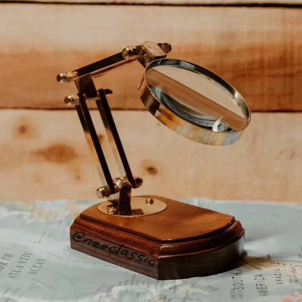 NEO_CLASSIC_Vintage_5X_Magnifying_Glass_with_Adjustable_Stand_|_Antique_Finish_Magnifier_with_Mango_Wood_Base_&_Screw_Lock_Arm_for_Reading,_Crafting,_Hobby,_Inspection_&_Repairs