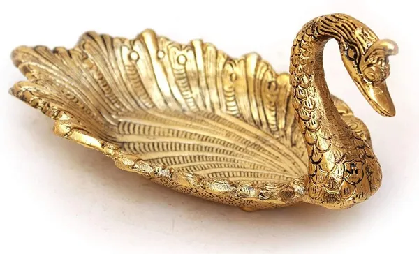 Metal_Swan_Shape_Dry_Fruit_Serving_Tray_Snacks_Bowl_Decorative_Floating_Flowers_Tray_For_Dining_Table_Home_Decor_1