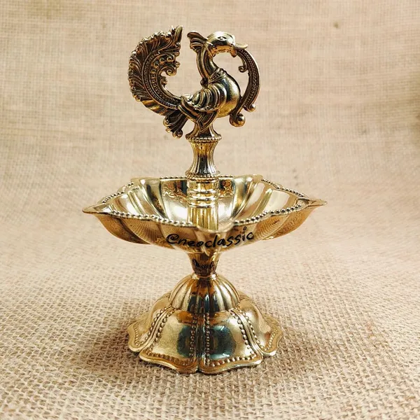 NEO_CLASSIC_Handcrafted_Brass_Peacock_Diya_for_Pooja_|_Traditional_Vilakku_Oil_Lamp_|_Antique_Finish_Brass_Deepak_for_Home_Temple_&_Festive_Decor