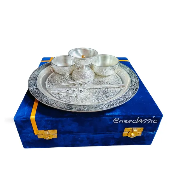 Premium_Pooja_Plate_7_Items_Set_With_Velvet_Golden_Box_Gold_Finish_Plated_Pooja_Thali_Set_Ideal_For_Home_Temple_Festive_Gift_Silver_Pooja_Set