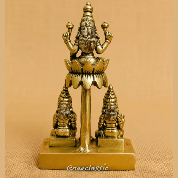 NEO_CLASSIC_Brass_Kuber_Kunji_Chitralekha_|_Sacred_Wealth_&_Prosperity_Symbol_|_Handcrafted_Brass_Kuber_Key_for_Home_Temple,_Office,_Cash_Box_&_Vastu_Decor_|_Pooja_Gift