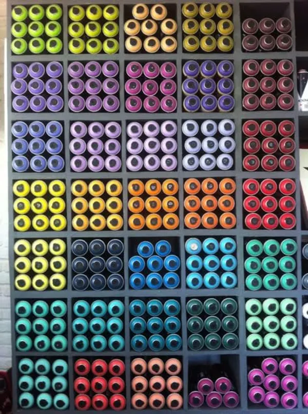 CNG_green_Acrylic_Spray_Paint_(Pack_Of_1)_-_400ml