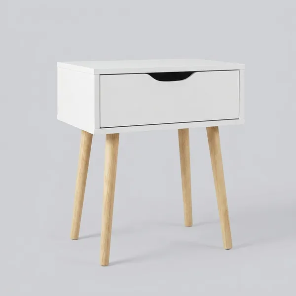 Elegant_Wodden_Crest_Living_Stool