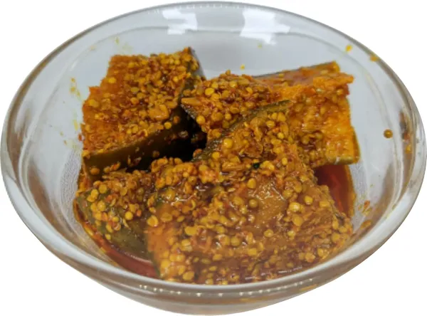 Organic_Homemade_Nimadi_Nimbu_Pickles_And_Mango_Pickle_With_Neemwood_Spoon_Nimbu_Aam_Ka_Achar_Combo