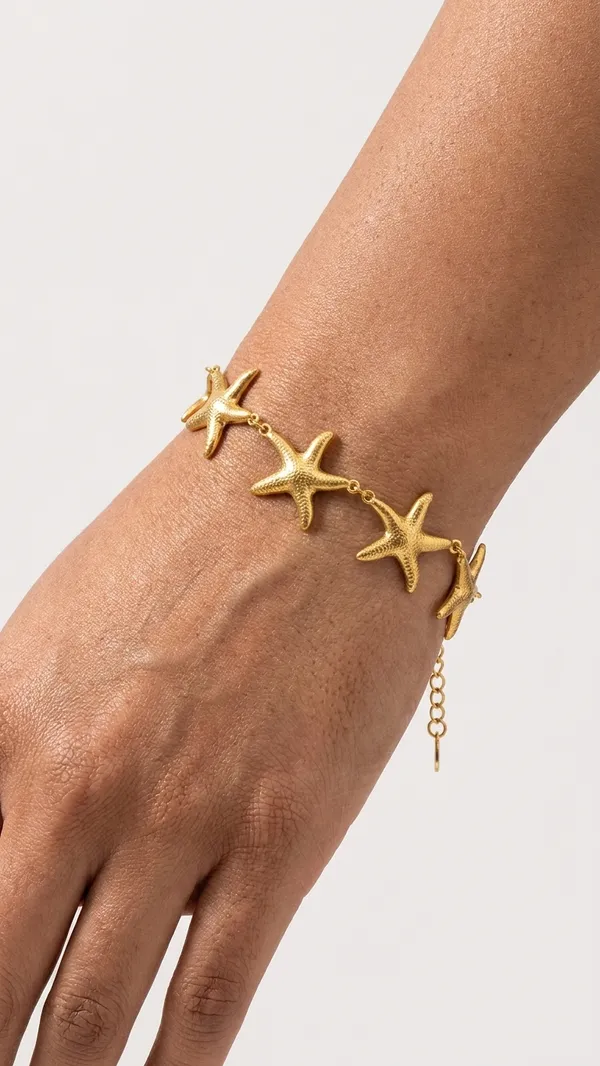 Gold_Starfish_Charm_Bracelet