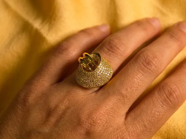 Gold_Textured_Dome_Statement_Ring