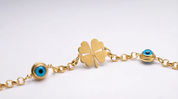 Gold_Clover_Evil_Eye_Charm_Bracelet