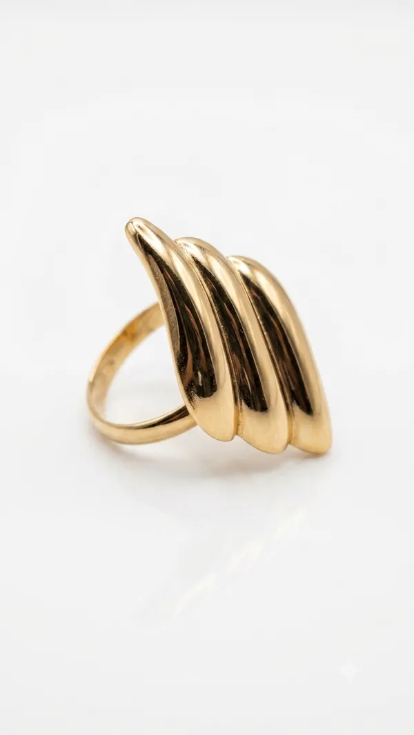Gold_Twisted-Band_Statement_Ring