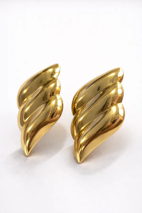 Twisted_Sculptural_Gold_Statement_Stud_Earrings