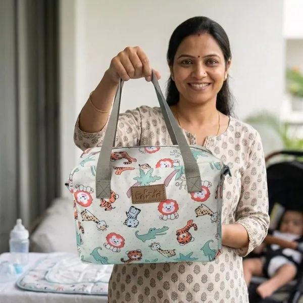 Cream_Polyester_Baby_Diaper_Bag_For_Newborn_Baby
