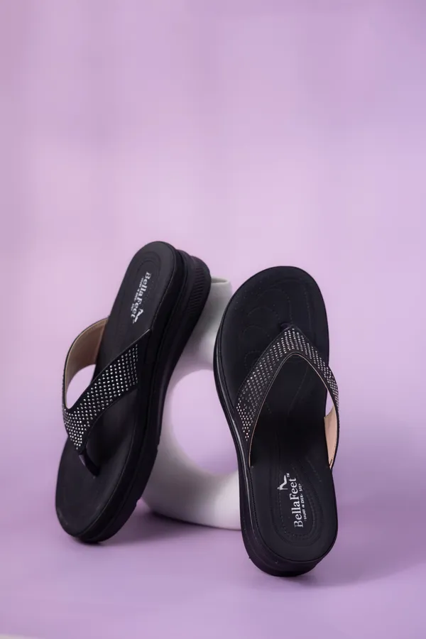 Black_Synthetic_Rexine_Doctor_Sole_Sandals_For_Women