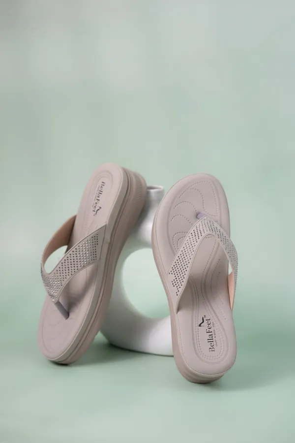 Grey_Synthetic_Rexine_Doctor_Sole_Sandals_For_Women