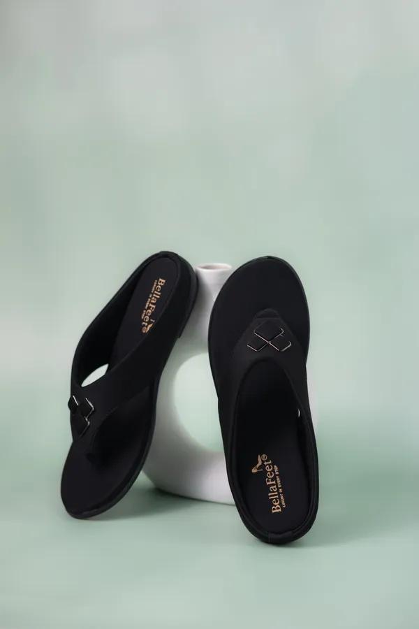 Black_Synthetic_Rexine_Comfort_Sole_Sandals_For_Women
