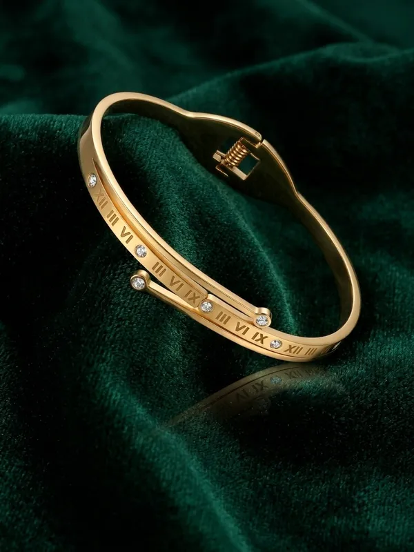 Gold_Tone_Roman_Numeral_Cuff_Bracelet_for_Women
