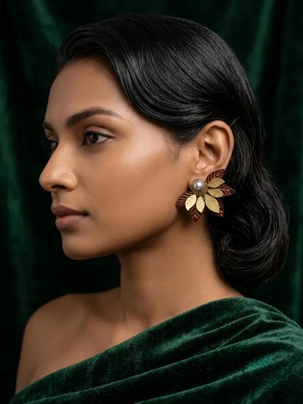 Multicolour_Leaf_Stud_Earrings_For_Women