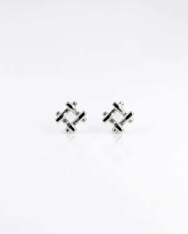 925_Silver_Square_Knot_Stud_Earrings