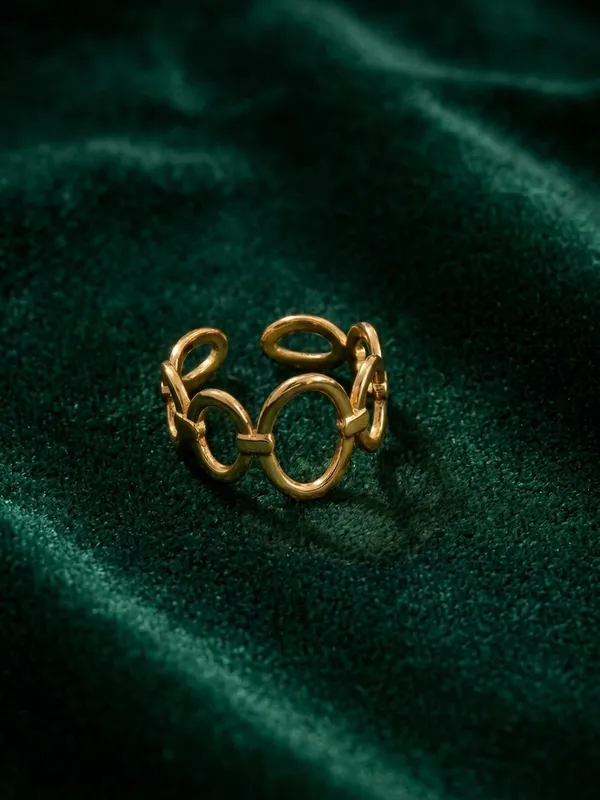 Gold_Tone_Linked_Oval_Ring_for_Women