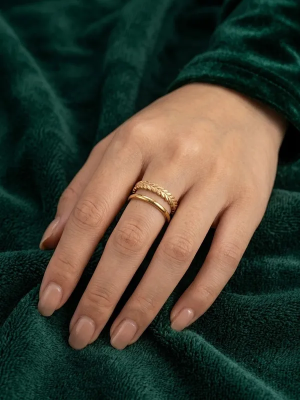 Gold_Tone_Leaf_Design_Ring_Set_for_Women