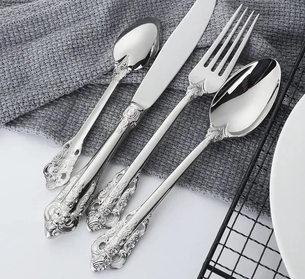 Kitchzengo™_4_PCS_Luxury_Silver_Cutlery_Set_–_Stainless_Steel_Spoon,_Fork,_Knife_&_Teaspoon_|_Royal_Engraved_Dinner_Set_with_Mirror_Finish