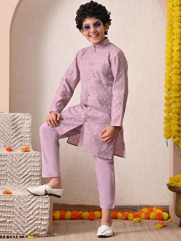 Indi-Loom_Couture_Boys_Lavender_Chanderi_Booti_Kurta_With_Trouser_Set
