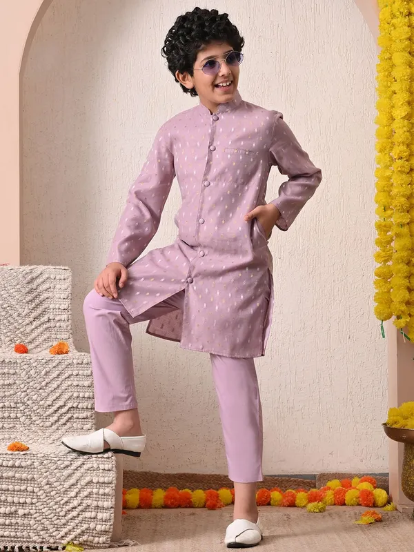 Indi-Loom_Couture_Boys_Lavender_Chanderi_Booti_Kurta_With_Trouser_Set